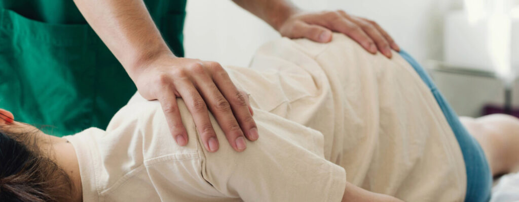 Relieving Muscle Tension: The Benefits of Soft Tissue Manipulation in Manual Therapy